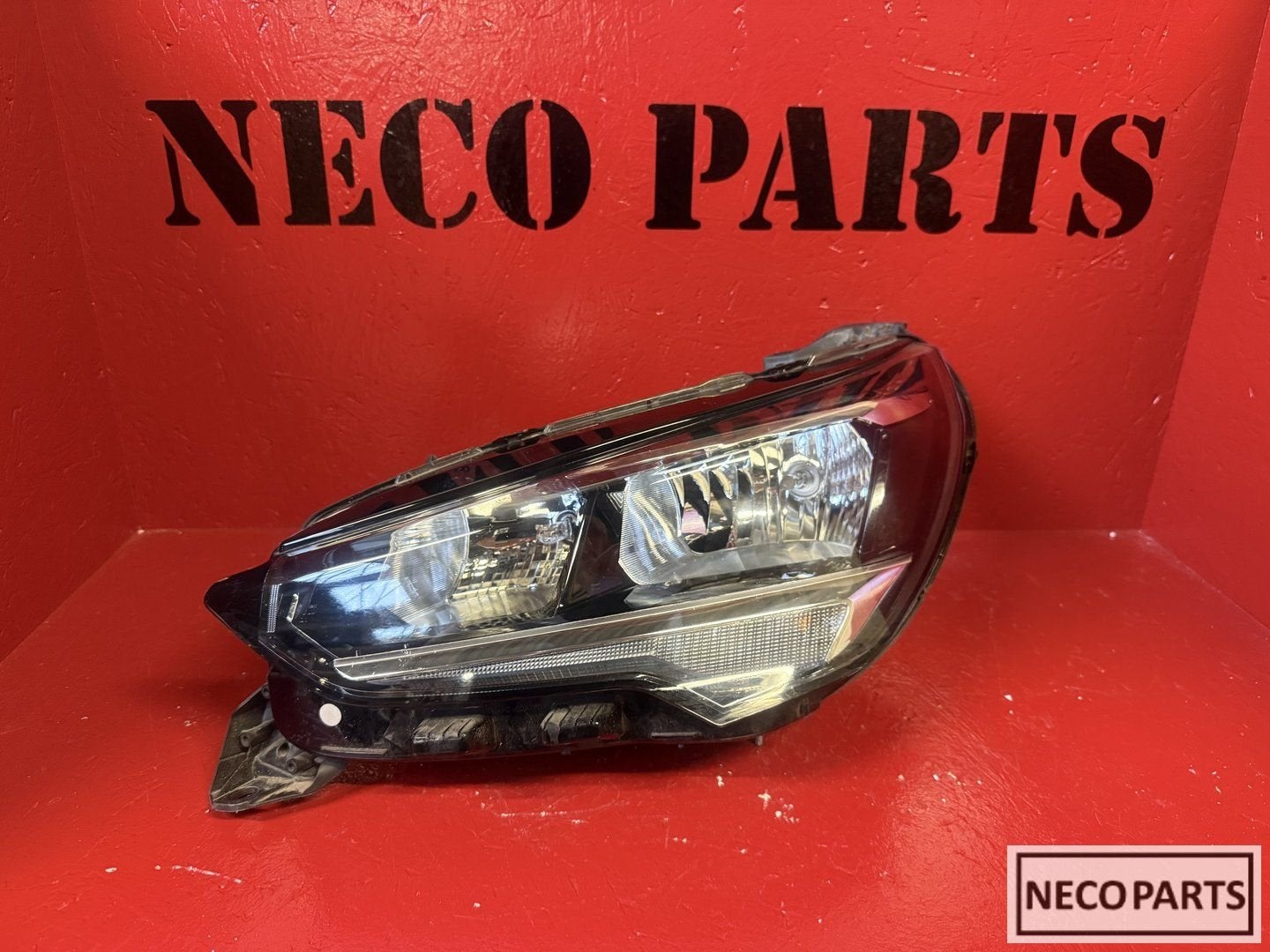 OPEL CORSA F KOPLAMP LINKS ORIGINEEL ALLES LEVERBAAR !!!, -, Opel, Utilisé, -