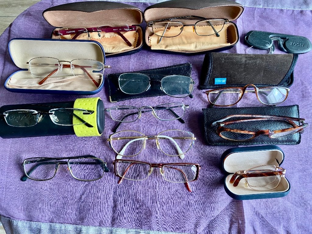 Lot de 14 paires de lunettes avec et sans case, Autres marques, Enlèvement ou Envoi, Autres couleurs, Utilisé