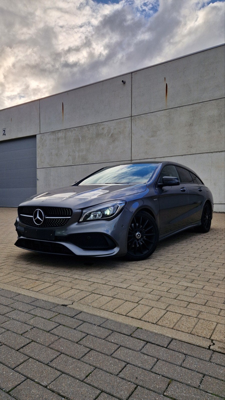 MERCEDES BENZ CLA 180 AUTOMATIC.BENZINE. 91 000KM, Auto's, Mercedes-Benz, Automaat, Euro 6, 4 cilinders, 1600 cc