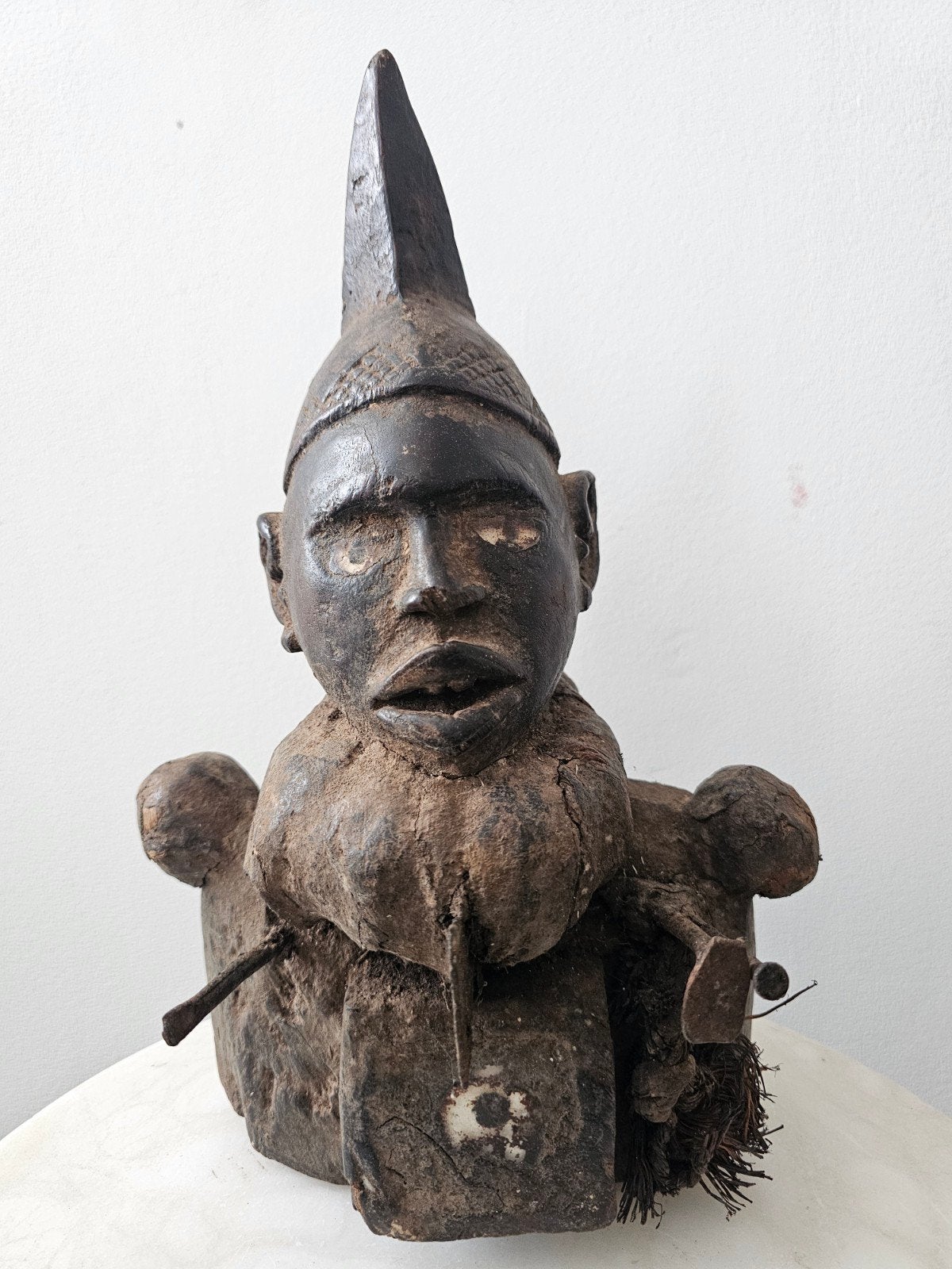 Fetish Nkissi Tombe uit Congo 31cm, Hout, Afrika, Ophalen of Verzenden, Gemerkt