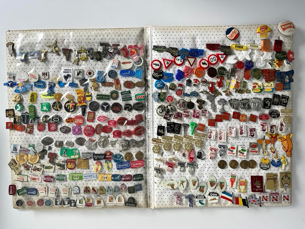 Collection d'épingles, Antiquités & Art, Enlèvement