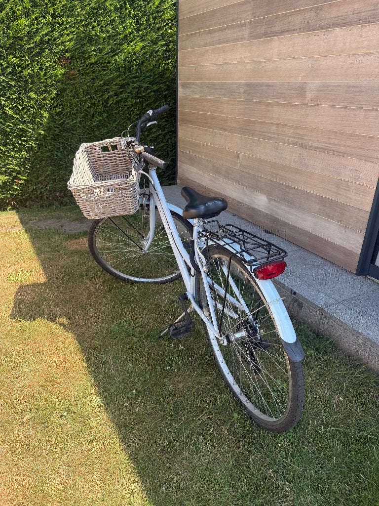 Tienerfiets minerva lichtblauw, Ophalen, Gebruikt, Minerva, Versnellingen