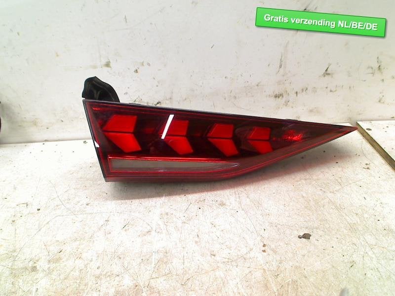 ACHTERLICHT LINKS BINNEN A3 Allstreet (8YJ) (8Y0945307A), Auto-onderdelen, Info@audi.de, Audi, Audi AG, Gebruikt