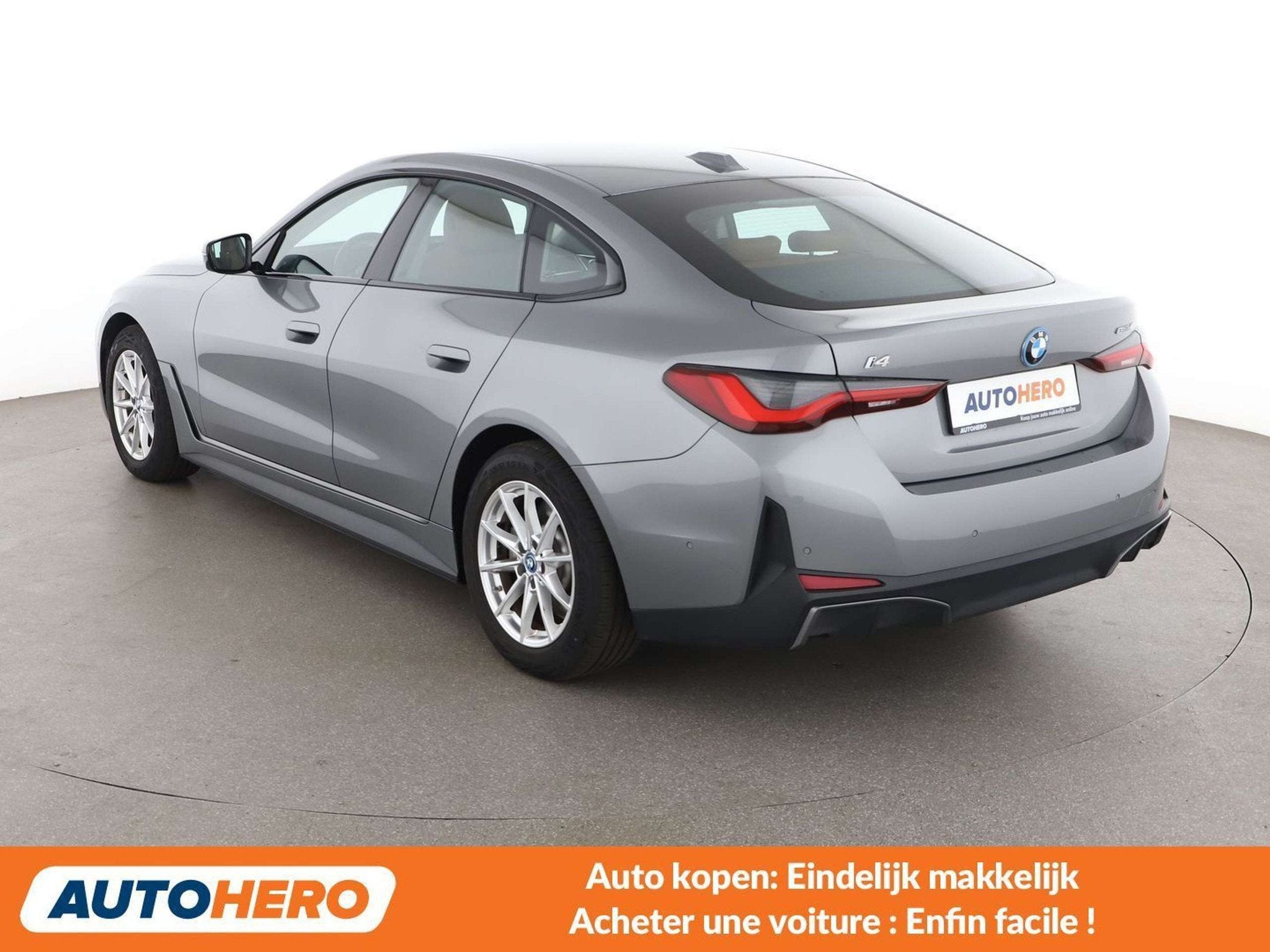BMW i4 eDrive40 Gran Coupe (année de construction 2023), Autos, Argent ou Gris, Achat, https://public.car-pass.be/vhr/5b121d96-b337-4138-9c34-1bc382a354a6