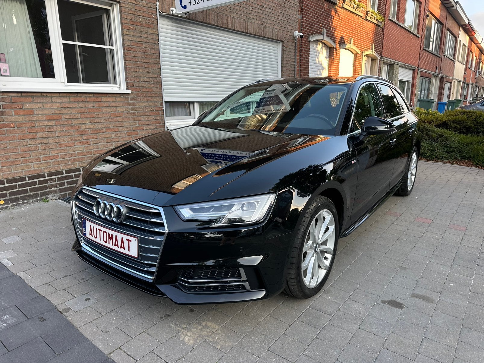 Audi A4 2.0tdi Automaat S-line! Nieuwstaat* Airco* Garantie!, Auto's, Testrit aan huis, Stof, A4, Zwart