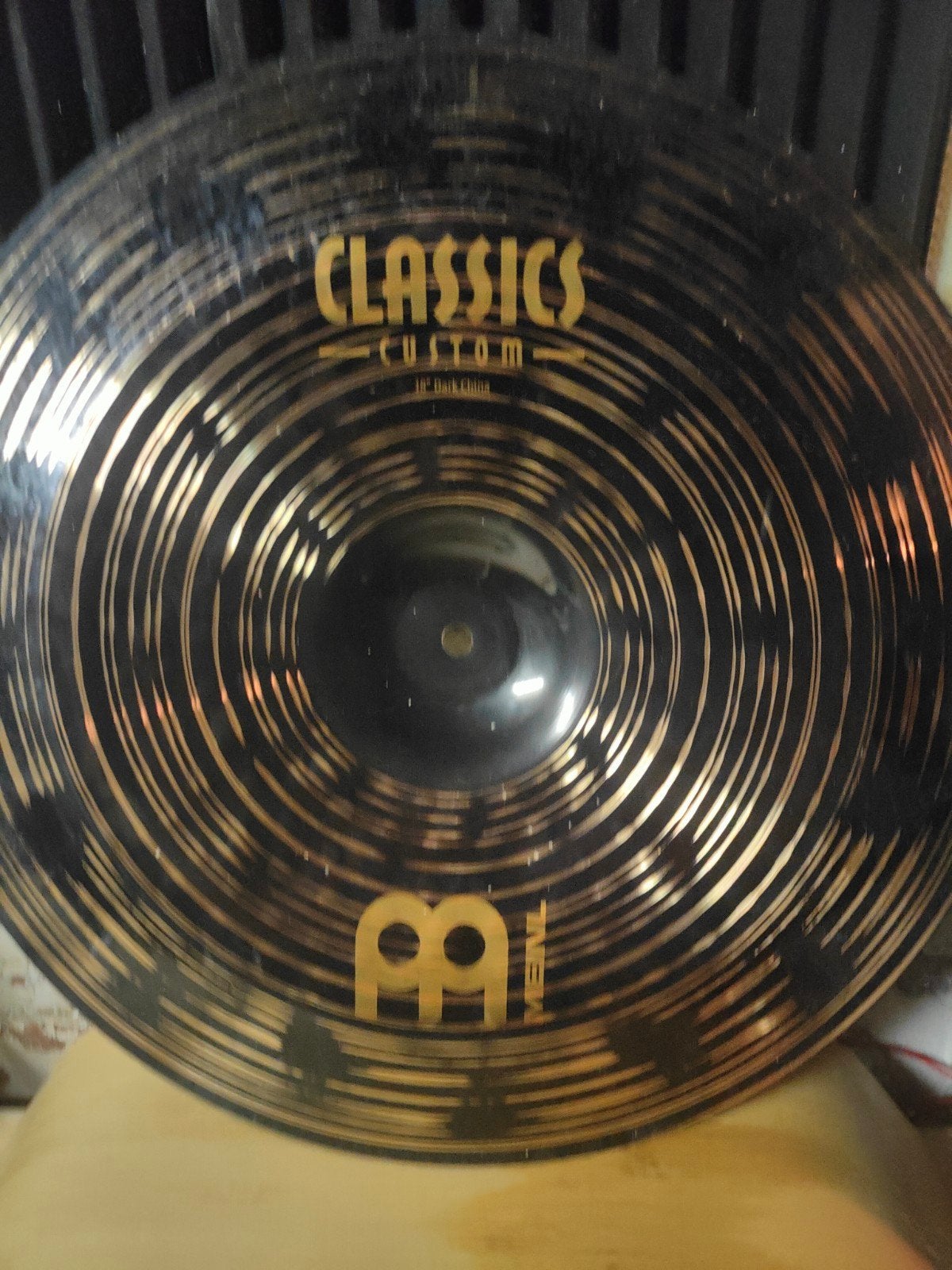 Meinl 18 inch dark china, Musique & Instruments, Instruments | Pièces, Enlèvement