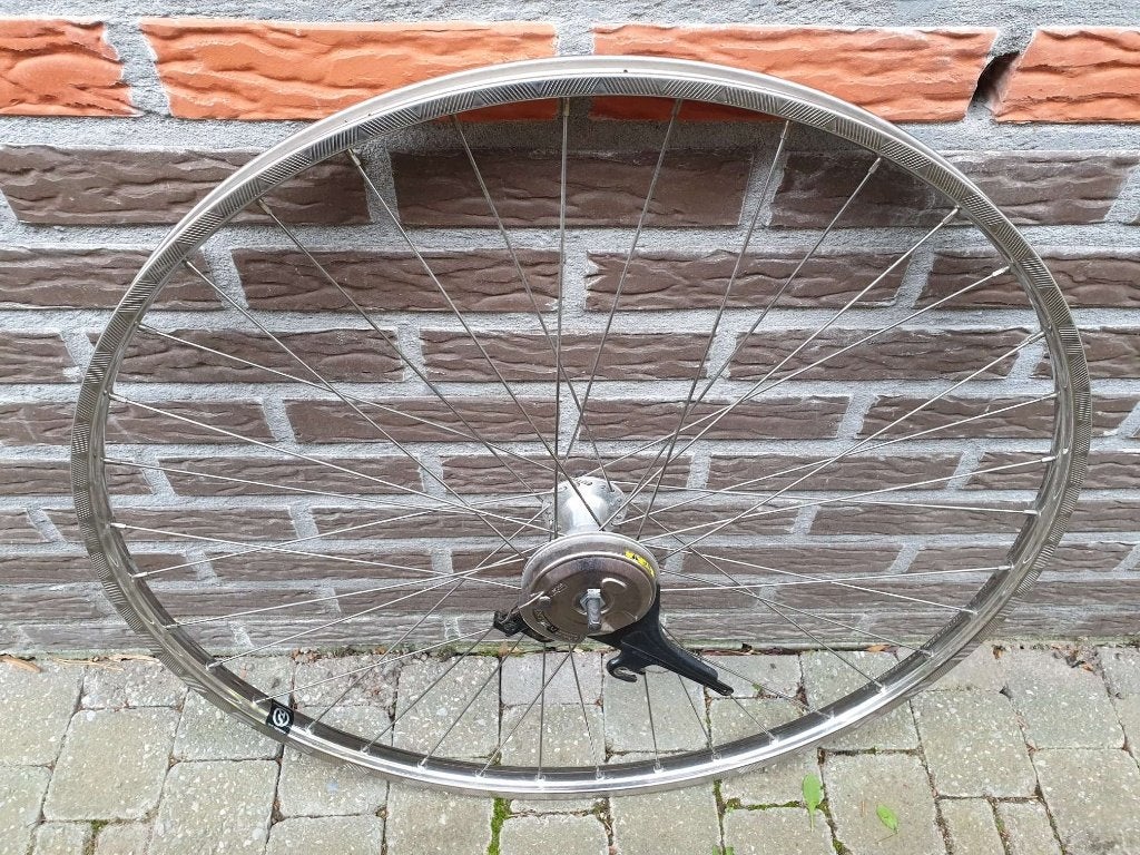 Roue avant à frein à rouleaux de 28 pouces, Enlèvement ou Envoi, Comme neuf