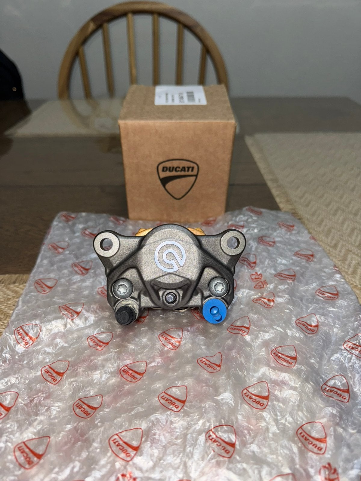 Brembo OE 84mm achter remklauw, Motoren, Ophalen of Verzenden, Nieuw