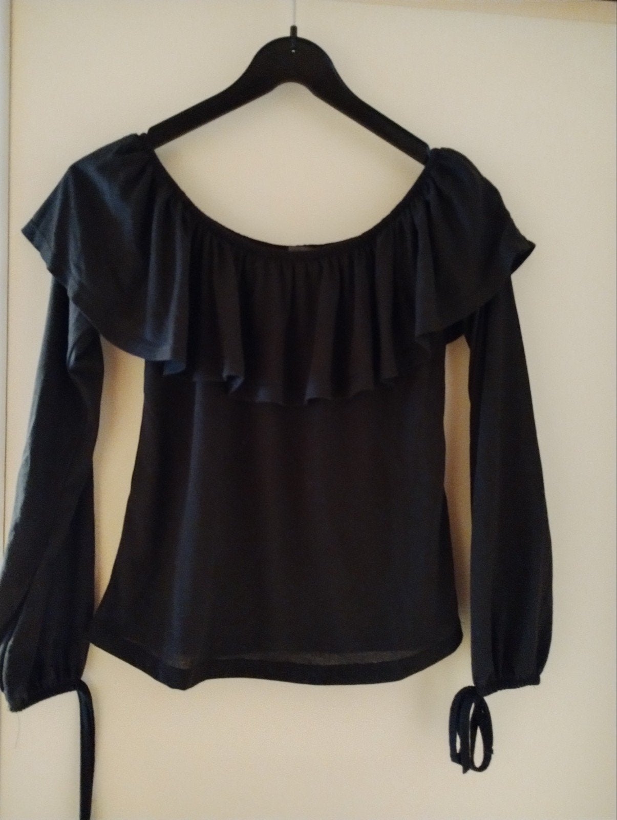 Mooie zwarte sweater lange mouwen Primark m. L, Maat 52/54 (L), Zwart, Ophalen of Verzenden, Zo goed als nieuw