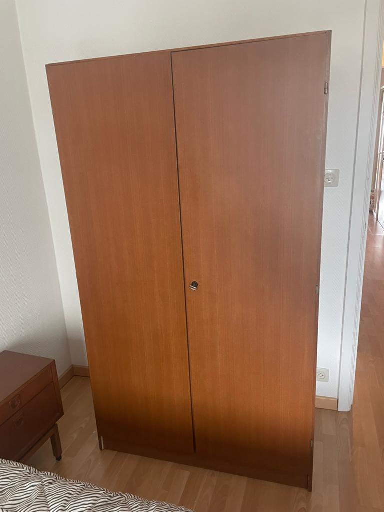 Armoire, Avec tablette(s), Utilisé, 50 à 100 cm, 50 à 75 cm