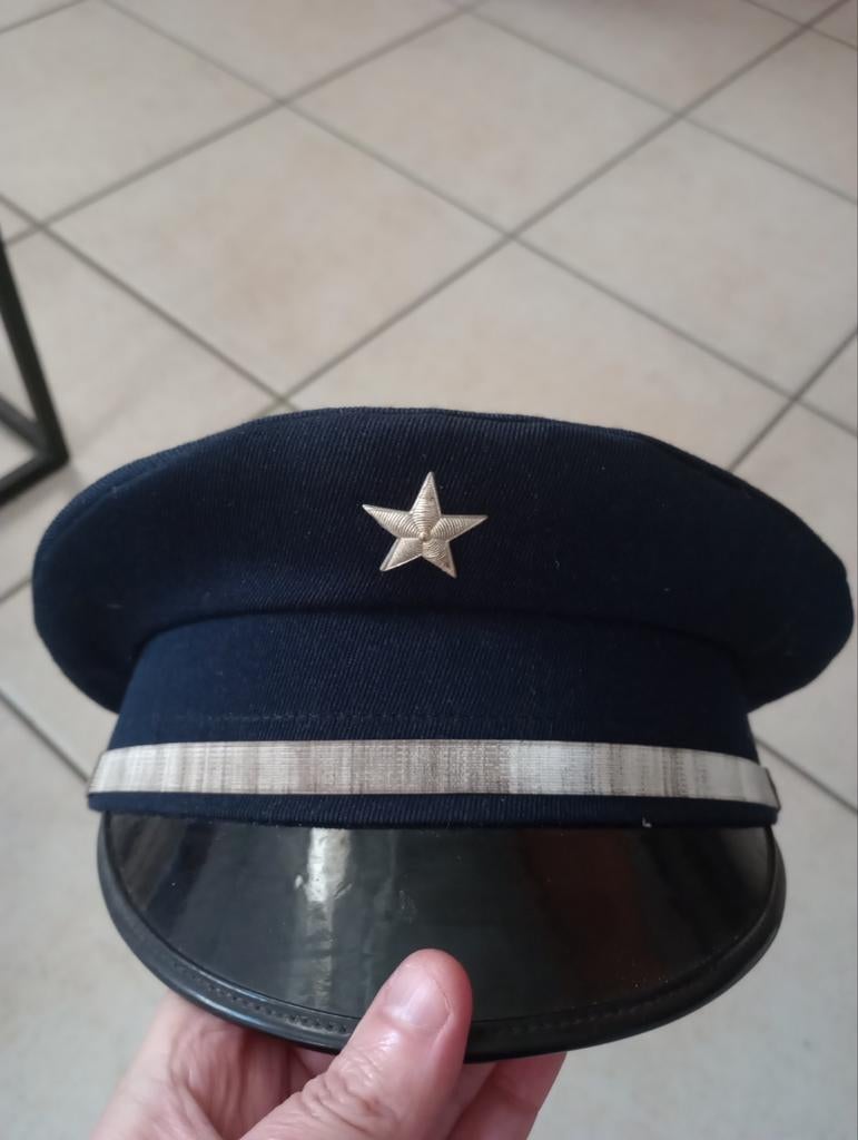 Kepi van een Franse gevangenisbewaker, Verzamelen, Ophalen of Verzenden