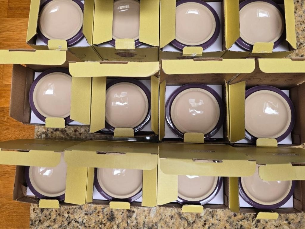 Le creuset mini stoofpotjes 12 stuks Casis paars, Huis en Inrichting, Keuken | Potten en Pannen, Ophalen, Met deksel, Overige typen
