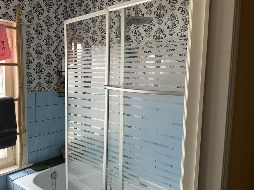 Schulte badwand, Huis en Inrichting, Ophalen, Zo goed als nieuw