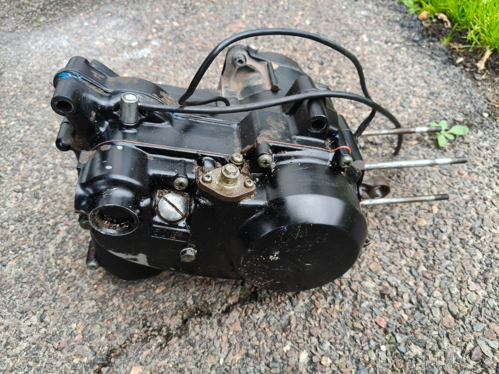 Motorblok Suzuki lt50, Motoren