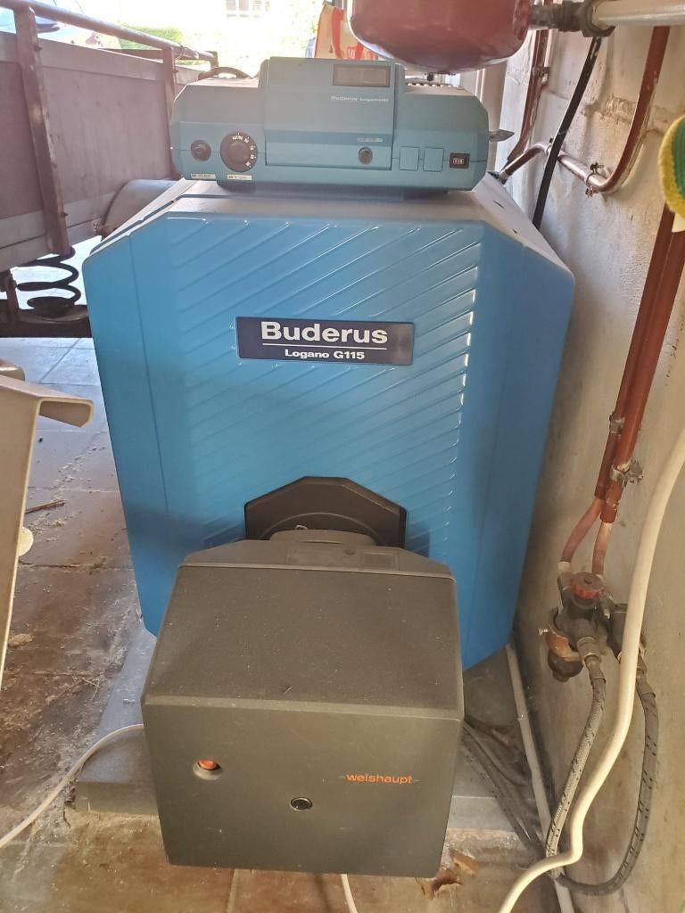 Burderus CV ketel met Weishaupt brander, Ophalen, Gebruikt