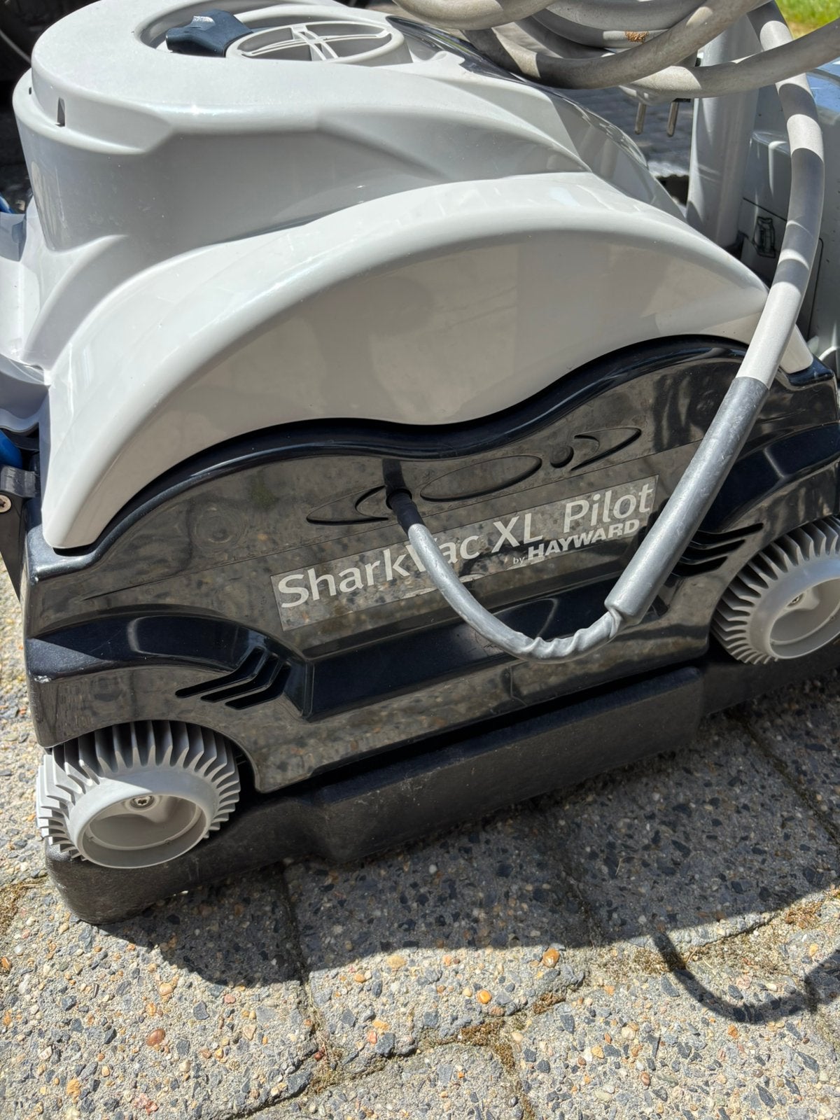 Zwembadrobot Hayward Sharkvac XL pilot, Tuin en Terras, Zwembad-toebehoren, Ophalen, Zo goed als nieuw