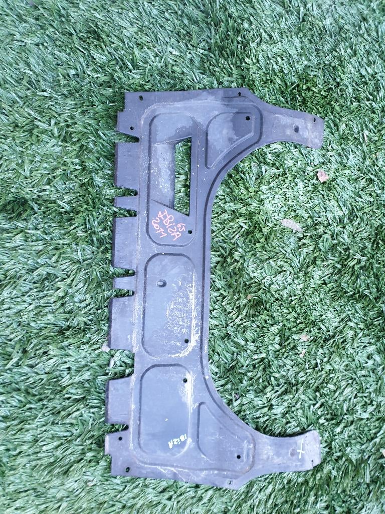 Deflecteur cache sous pare choc SEAT IBIZA 6J 2011 jupe, Enlèvement, Avant, Seat