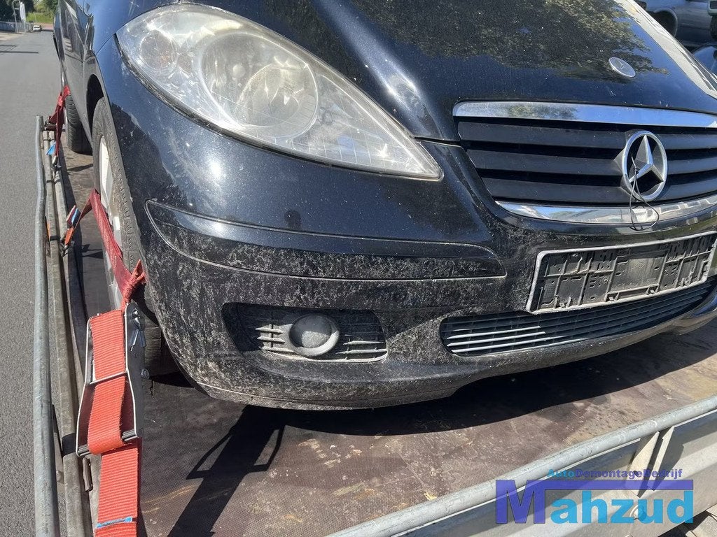 MERCEDES A KLASSE W169 Zwart 191 voorbumper 2004-2012, Auto-onderdelen, Gebruikt, Mercedes-Benz AG, Voor, Mercedes-Benz