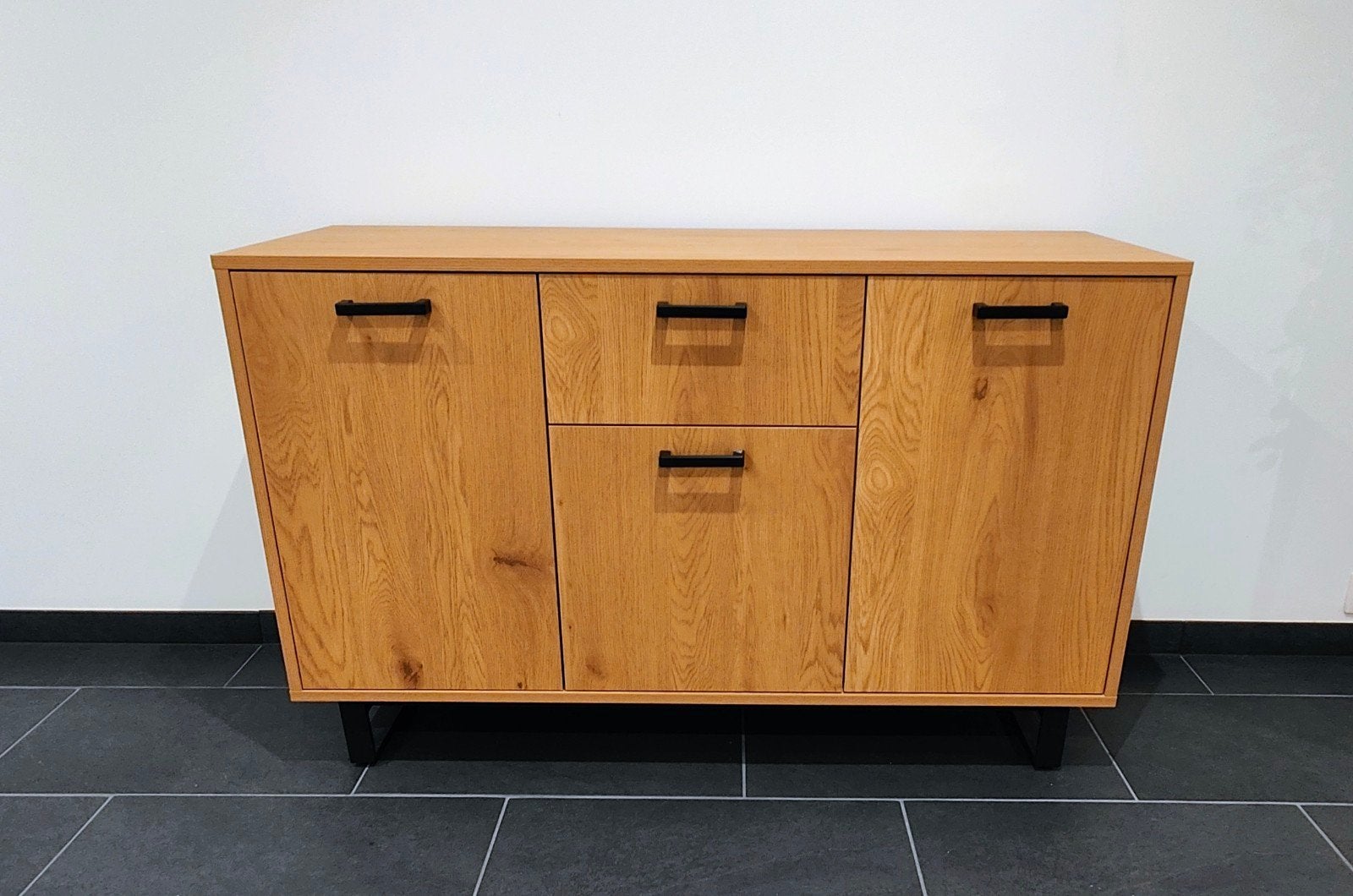 Dressoir JYSK AABENRAA eiken - als nieuw (gemonteerd)!, Neuf, 25 à 50 cm, Chêne, 100 à 150 cm