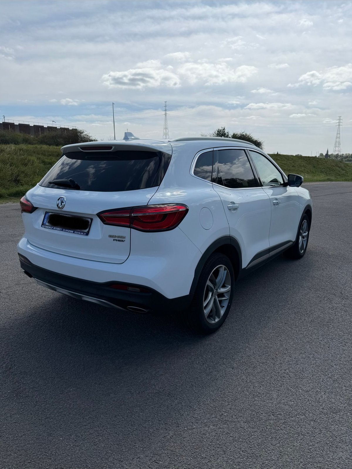 MG EHS LUXERY FULL OPTION, Autos, Cuir et Alcantara, Euro 6, Noir, 5 portes