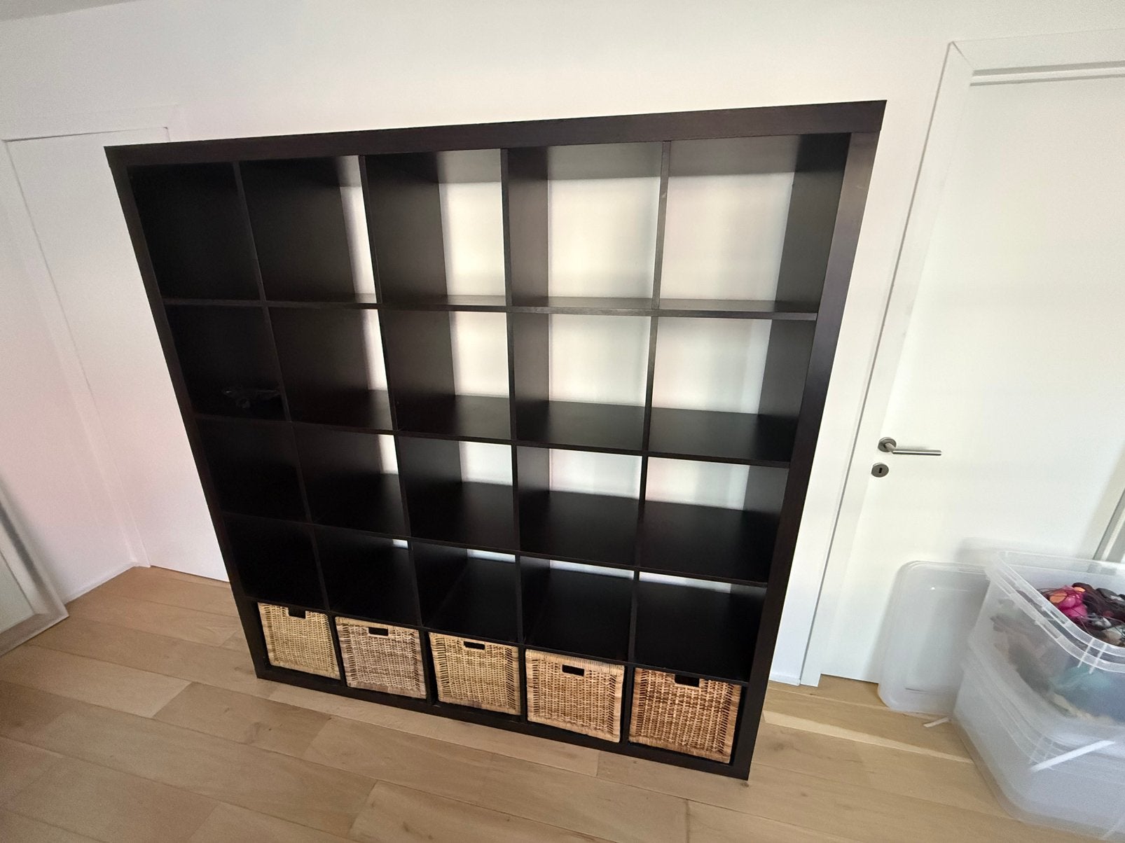 Étagère IKEA KALLAX 182x182 cm (5x5), brun noir + 5 paniers, Ophalen, Gebruikt