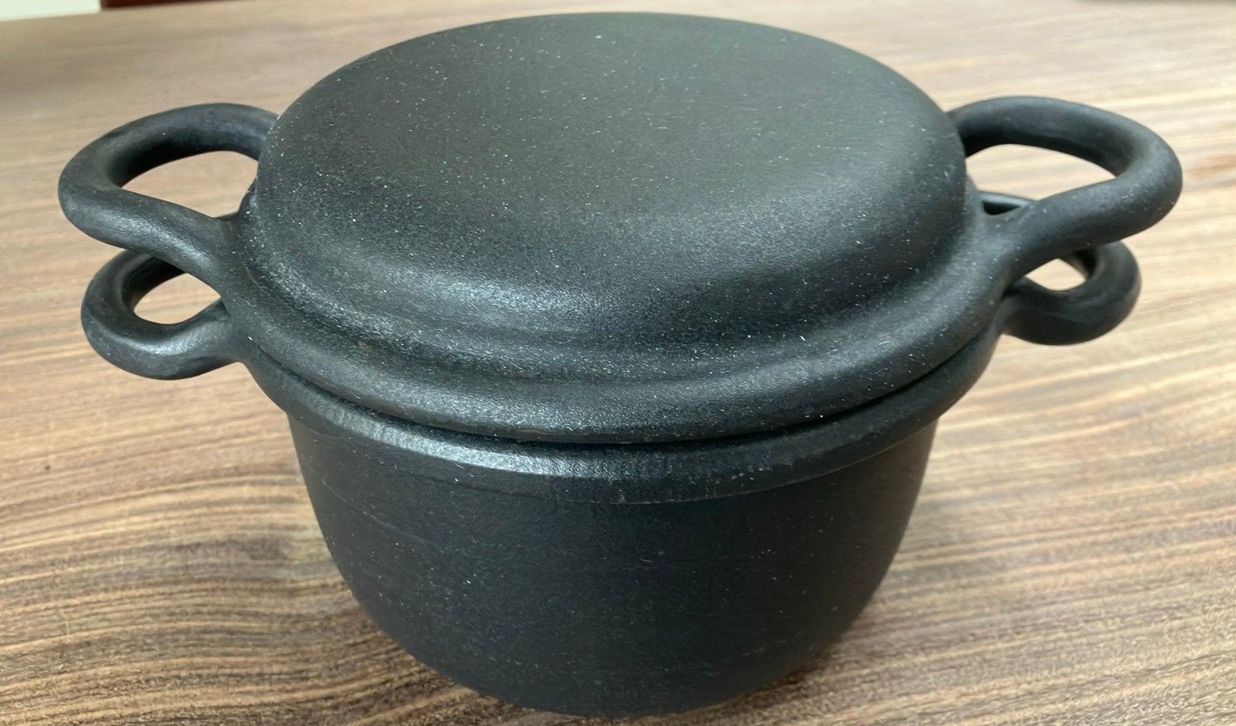 Carl Auböck vintage gietijzeren kookpot : CUL 5A, Huis en Inrichting, Ophalen of Verzenden, Zo goed als nieuw, Gietijzer