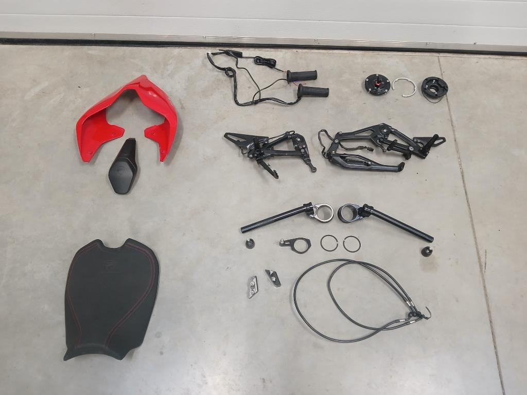 Ducati Panigale V4 Performance parts, Ophalen of Verzenden, Gebruikt
