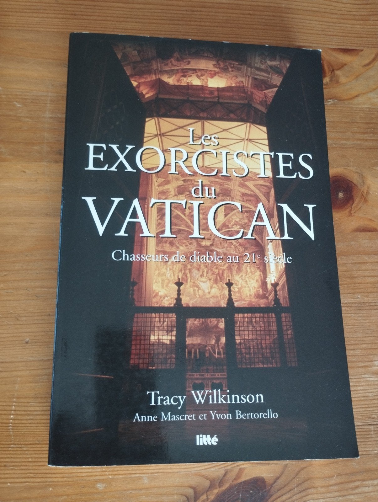 Tracy Wilkinson Les Exorcistes du Vatican, Boeken, Esoterie en Spiritualiteit, Ophalen of Verzenden
