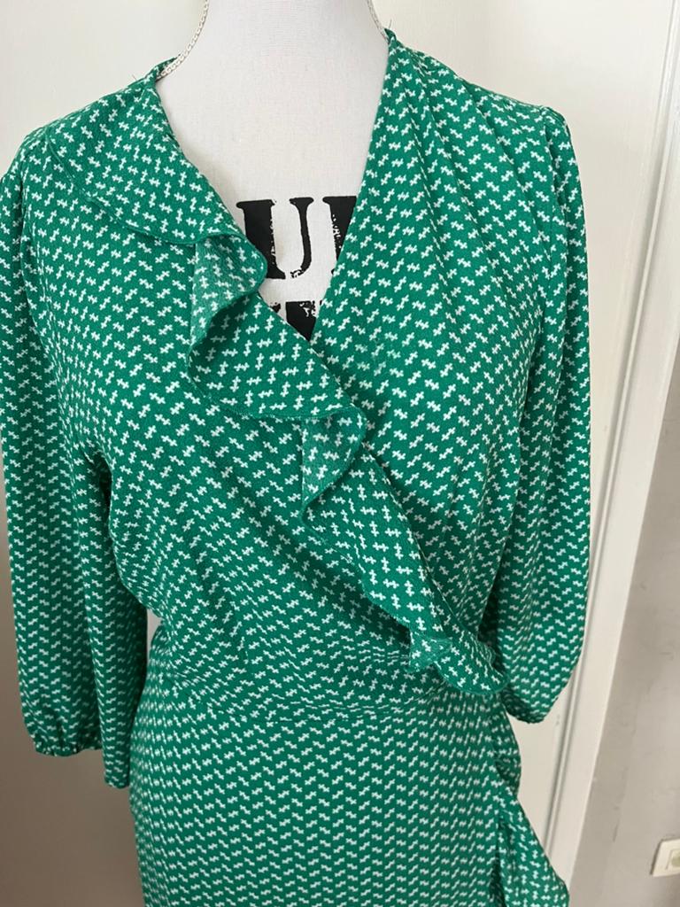 Robe d'été fraîche en état neuf, taille 40., Vêtements | Femmes, Robes, Enlèvement ou Envoi, Comme neuf, Taille 38/40 (M)