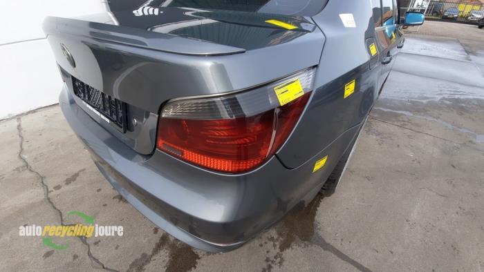 Feu arrière droit d'un BMW 5-Serie, -, -, 3 mois de garantie, Utilisé