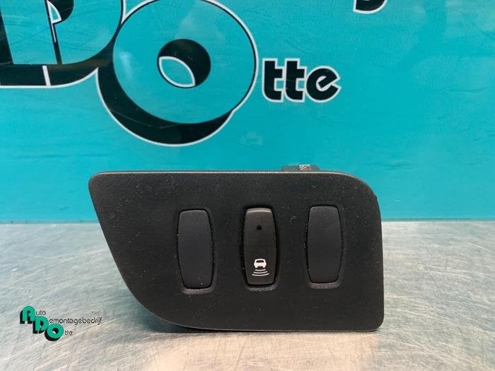 PDC Schakelaar van een Renault Kangoo (Kangoo 2 08-), Gebruikt, -, Renault, -