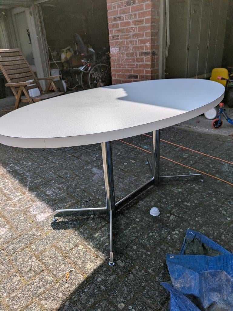 Witte ovalen tafel 160x91x75H, Huis en Inrichting, Tafels | Eettafels, Ophalen, Ovaal