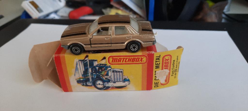 Boîte d'allumettes 55 g Ford Cortina 1600 GL, Enlèvement ou Envoi, Comme neuf, Voiture