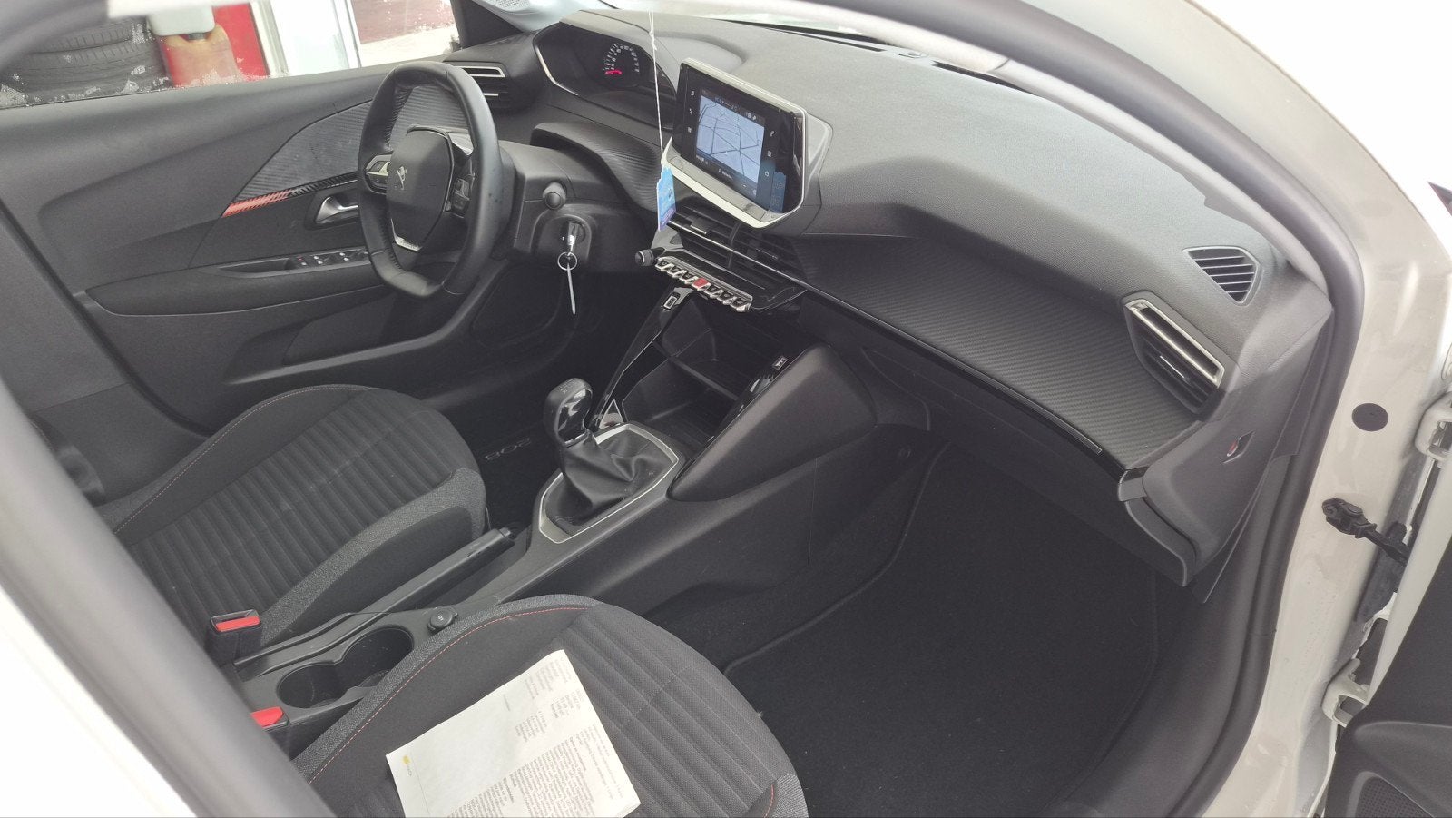 Peugeot 208 essence 13000km 2021, Achat, Entreprise, 5 portes, Essence