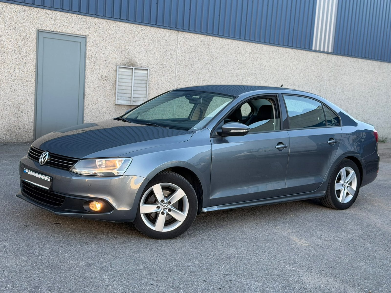Volkswagen Jetta 1.6 CR TDi Comfortline, Auto's, Euro 5, Stof, Zwart, Bedrijf