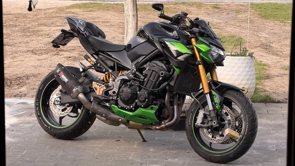 Kawasaki Z900 Performance SE / 2023 / BTW Aftrekbaar, ABS, Motorrijbewijs A, 948 cc, Particulier