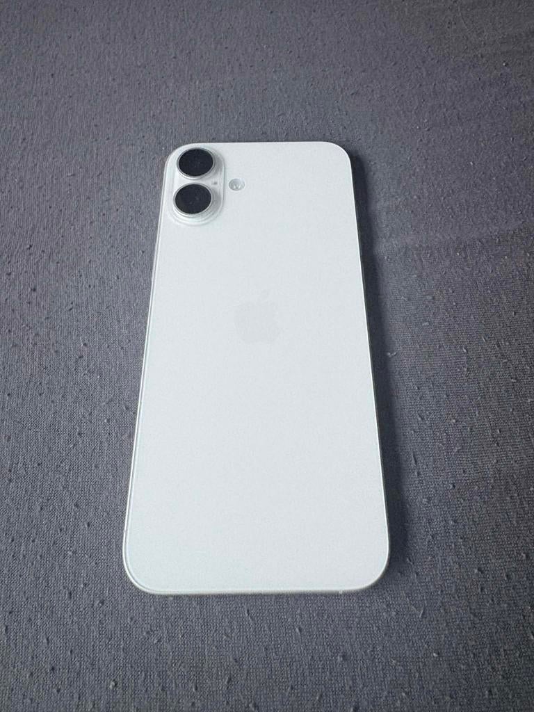 iPhone 16 plus (blanc), Avec simlock (verrouillage SIM), 128 GB, IPhone 16 Plus, Comme neuf
