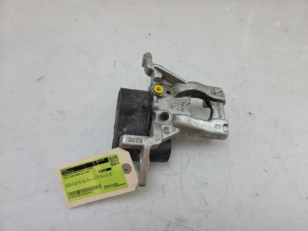 ETRIER DE FREIN ARRIÈRE DROIT Yaris Cross (PB1 / PJ1), Kundenbetreuung@toyota.de, Toyota, Utilisé, Toyota-Allee 2
50858  Köln, DE