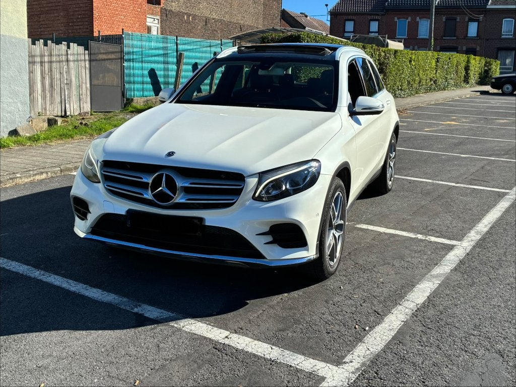Mercedes glc 220d 4 matic amg 1er propriétaire, Autos, Cuir et Alcantara, Achat, Euro 6, Noir