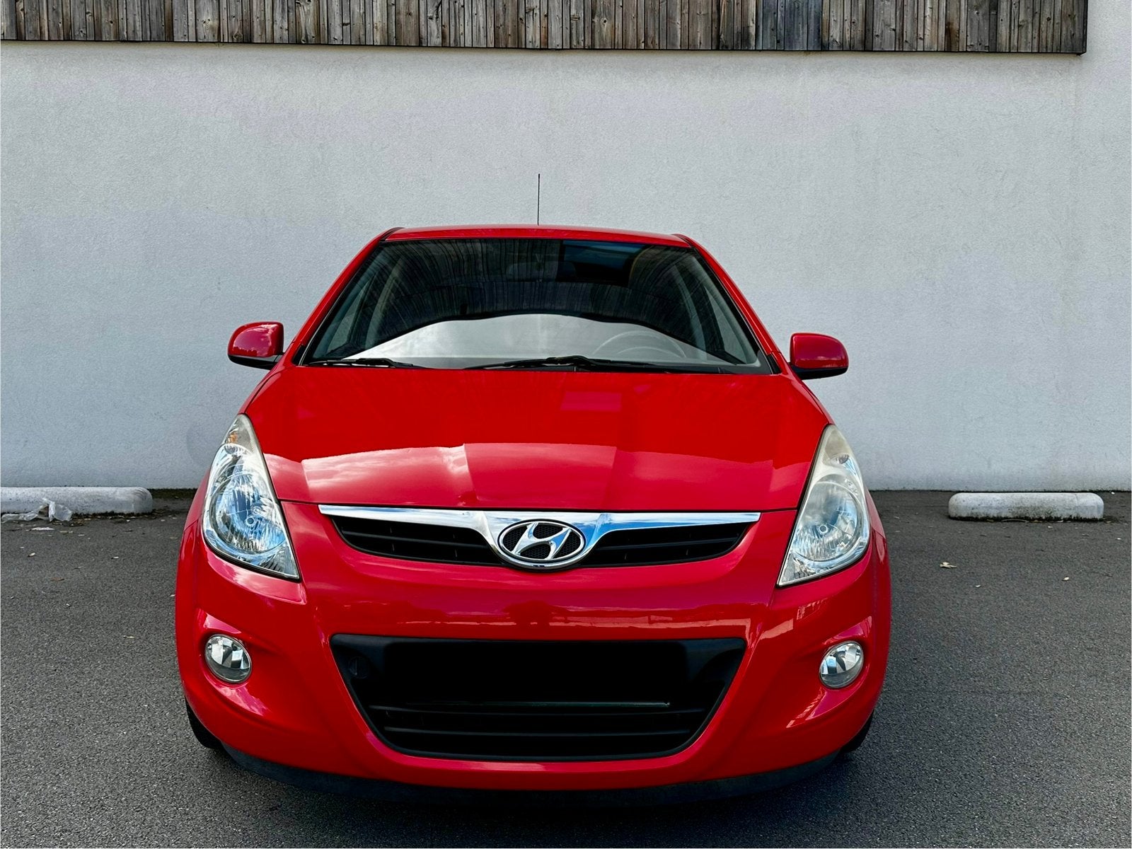 Hyundai i20 1.2 Essence Clim Jantes Vitres teintées Garantie, Auto's, Testrit aan huis, Stof, 124 g/km, 5 deurs