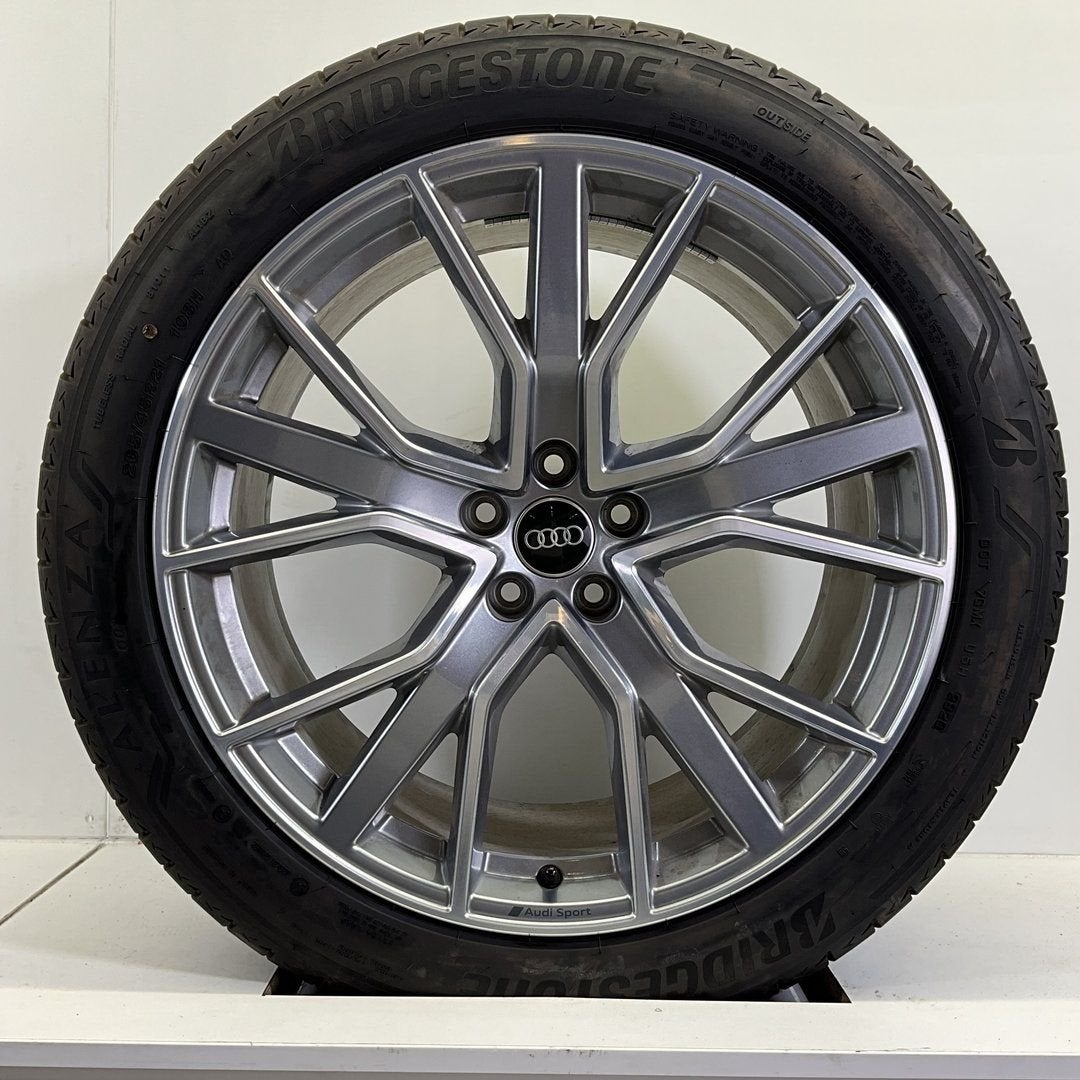 AUDI RSQ8 SQ8 Q8 SET VELGEN + ZOMERBANDEN 22 INCH, Autos : Pièces & Accessoires, Pneus & Jantes, Pneus et Jantes, Pneus hiver