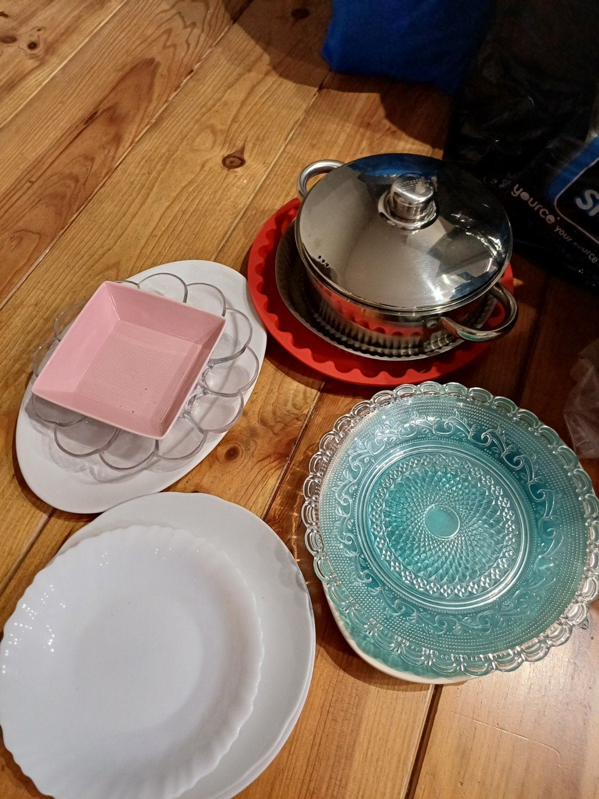 À DONNER – Petite couscoussière, coupelle et moules à gât, Antiquités & Art, Enlèvement