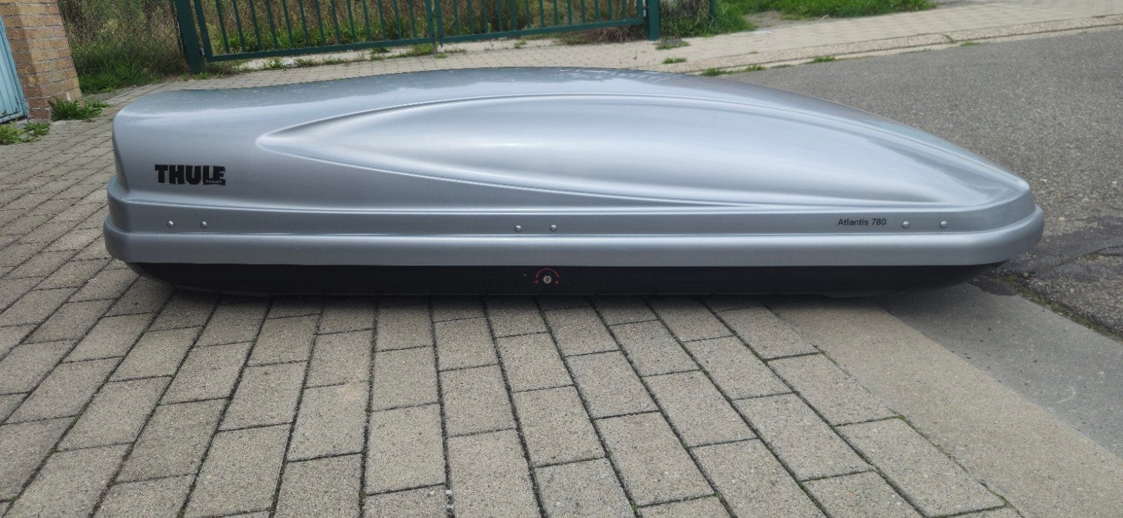 dakkoffer thule atlantis 780, Autos : Divers, Enlèvement