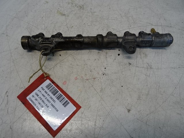 RAMPE D'INJECTION Fiat 500 (312) (0445214239), FCA Germany GmbH, IPC D1-09 Bahnhofsplatz
65423  Rüsselsheim am Main, DE, Utilisé