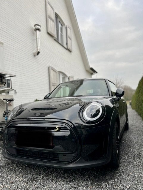 Mini cooper se , quasi geen kms, Auto's, Automaat, 4 zetels, Euro 6, Zwart