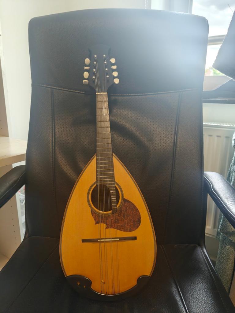 Suzuki mandoline + koffer, Muziek en Instrumenten, Ophalen