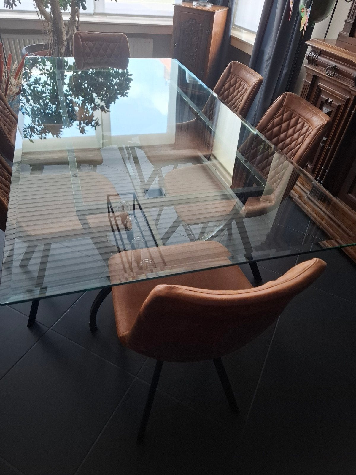 zeer mooie glazen tafel in kog zeer goede staat, 150 à 200 cm, Cinq personnes ou plus, Comme neuf, Verre