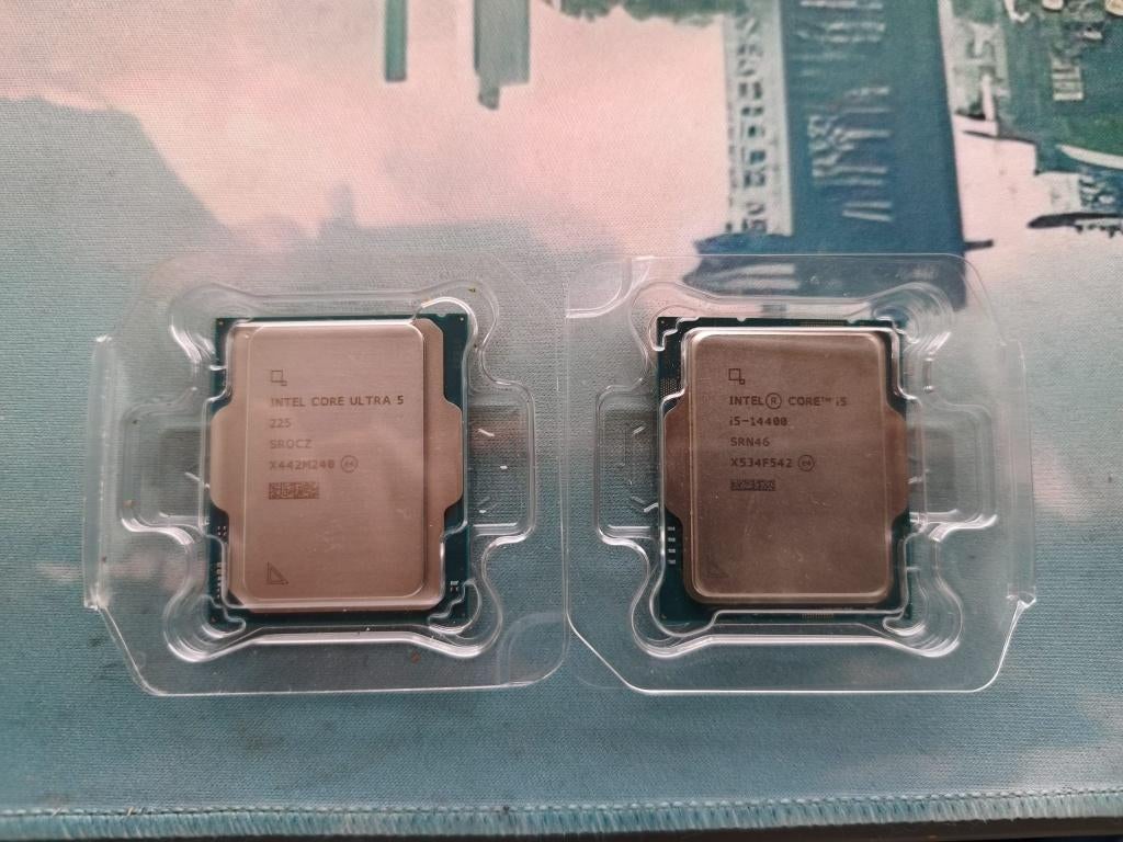 Intel Core i5-14400 - Intel Core Ultra 5 225, Informatique & Logiciels, Processeurs, Enlèvement ou Envoi, Comme neuf