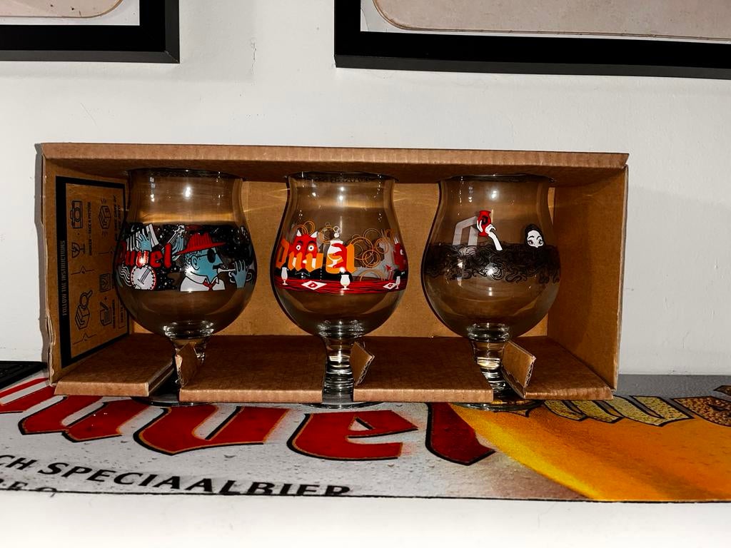 Duvel winking lizard set, Verzamelen, Ophalen, Zo goed als nieuw