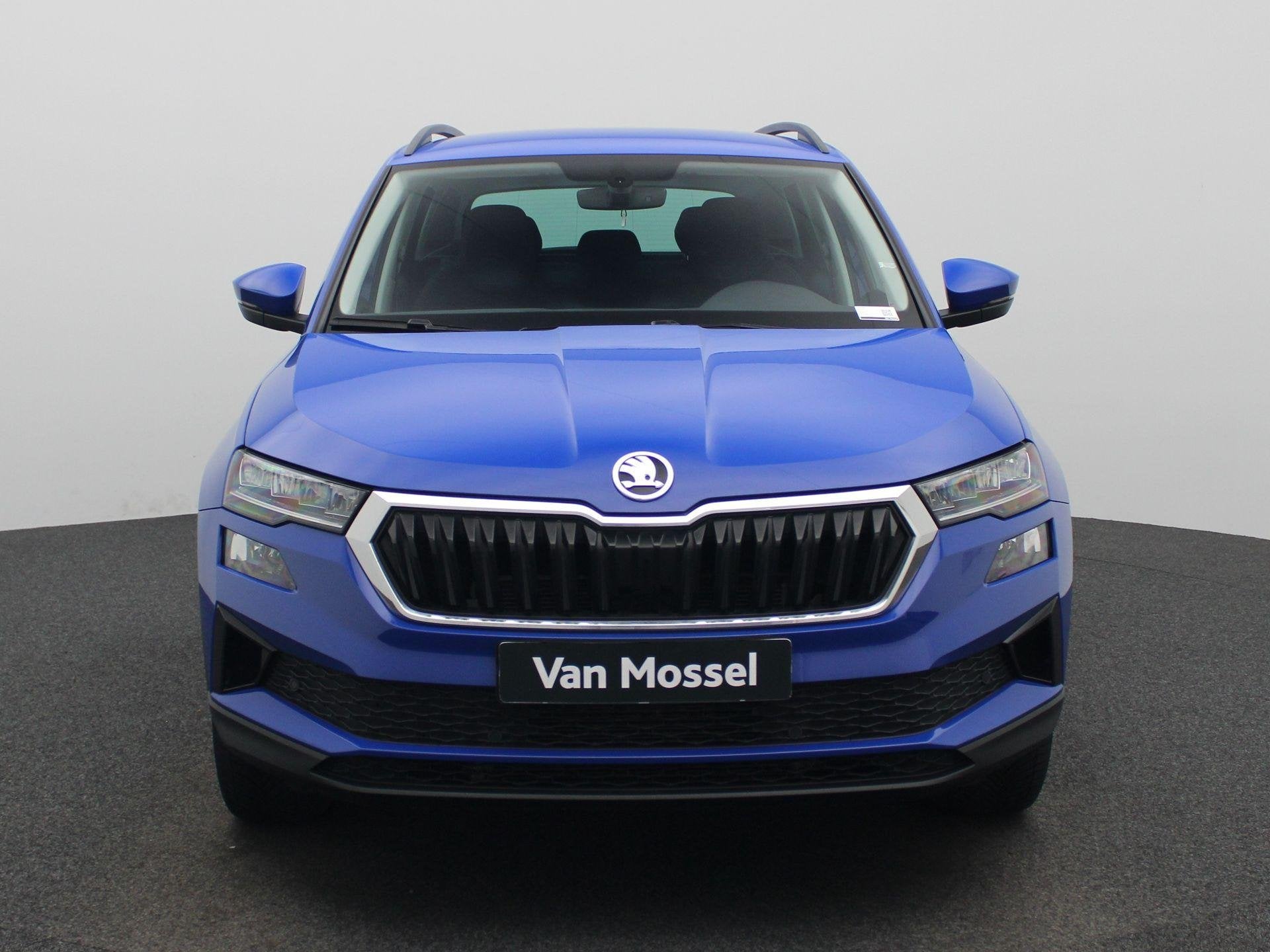 Skoda Karoq 2.0 CRTDI 85KW Clever NAVI | CAMERA | CARPLAY, Voorwielaandrijving, Gebruikt, Zwart, 4 cilinders